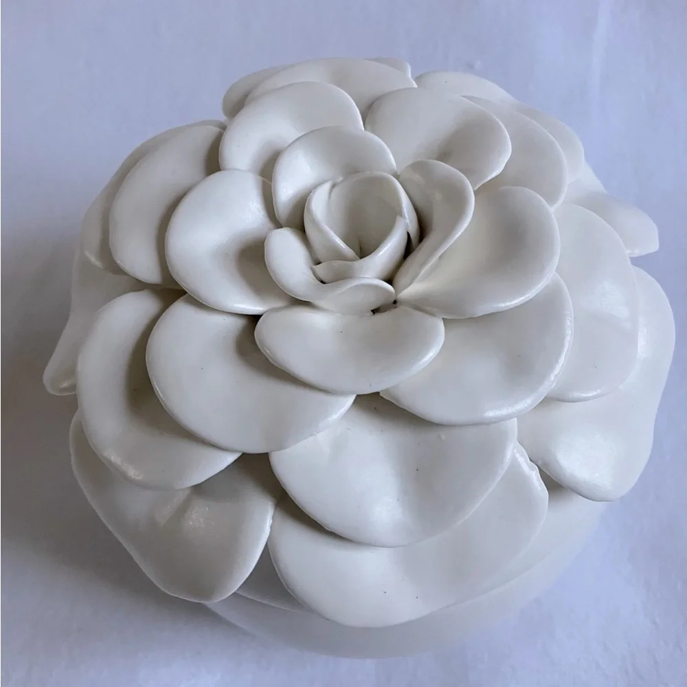 GARDENIA  Ceramic Trinket Box
